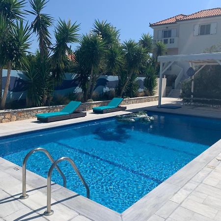 Chiqui Luxury Apartments Alónnisos Buitenkant foto