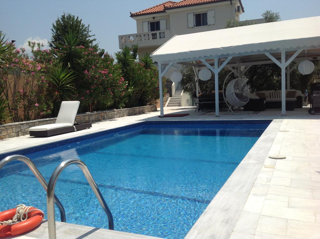 Chiqui Luxury Apartments Alónnisos Buitenkant foto