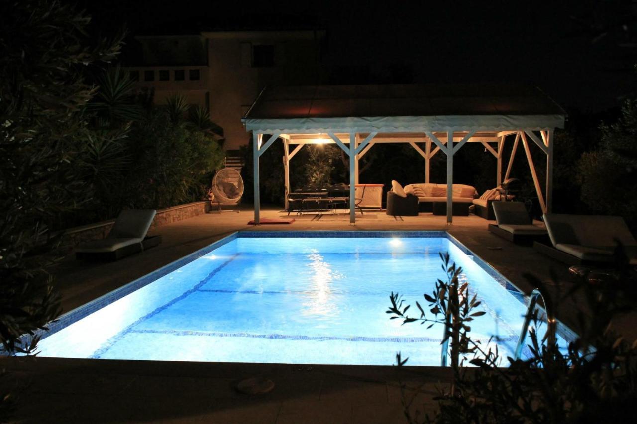 Chiqui Luxury Apartments Alónnisos Buitenkant foto